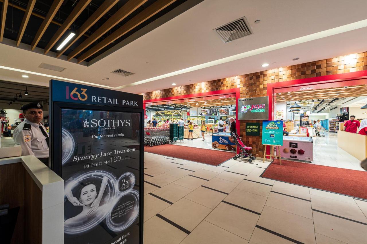 Luxury Arcoris Mont Kiara Nx 163Mall 1Bedroom 4 Pax Kuala Lumpur Exterior photo